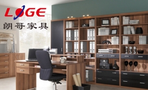 使用木質(zhì)辦公家具時(shí)要避免哪些要點(diǎn)呢？