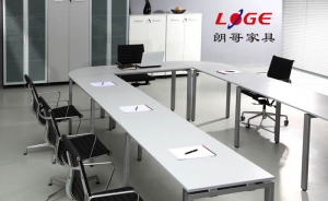 選擇辦公家具時(shí)有哪些比較常犯的低級錯誤呢？