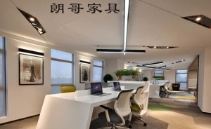 辦公家具的高檔與普通之間存在哪些差異體現(xiàn)呢？